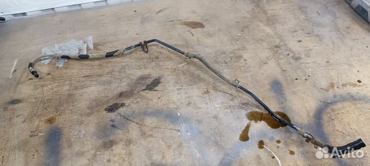 Трубка Гура hyundai solaris 1