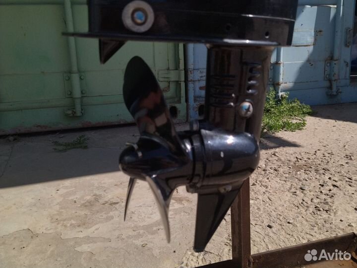 Лодочный мотор suzuki 2.5 4т