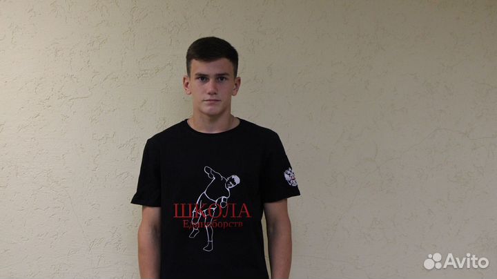 Машинная вышивка, одежда под ключ