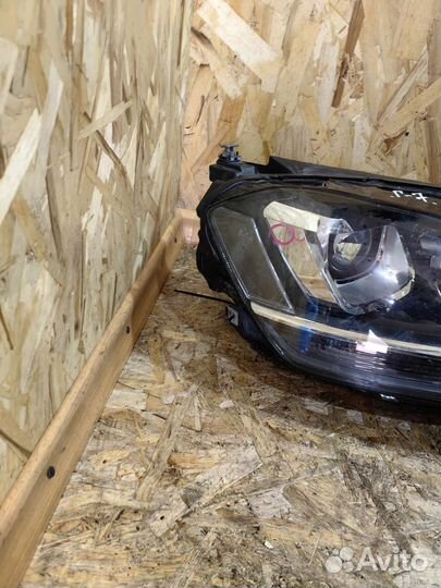 Фара Правая Гольф 7 ксенон 5G2941040 в сборе