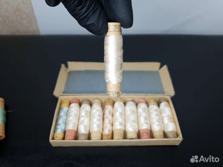 Нитки шелковый швейные натуральные СССР 1958 г