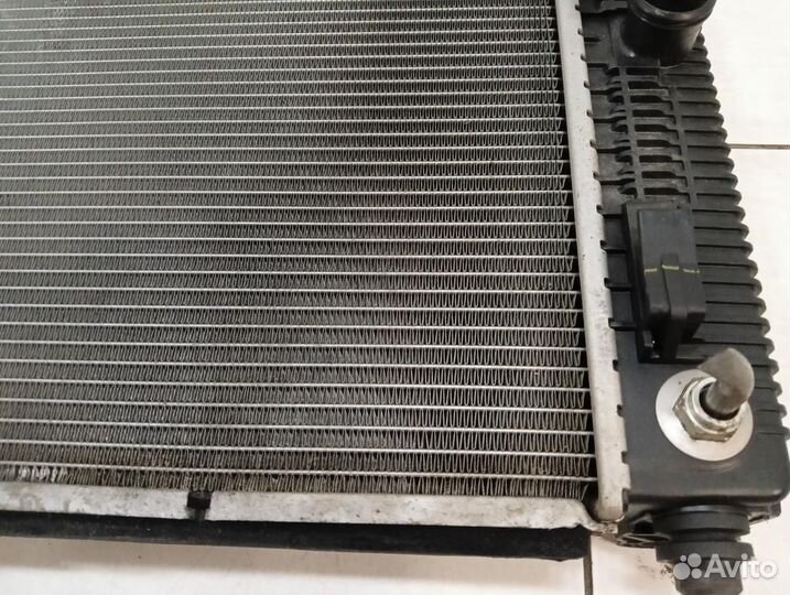 Радиатор охлаждения двигателя Infiniti Q50 I (2013