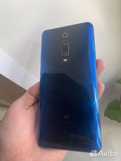 Xiaomi Mi 9T, 4/64 ГБ