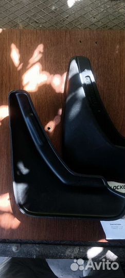 Задние брызговики Nissan Almera Classic