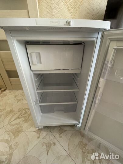 Холодильник Бирюса 108