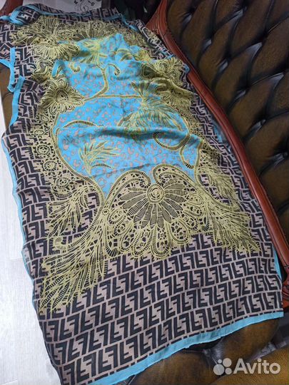 Палантин шелковый fendi оригинальный италия