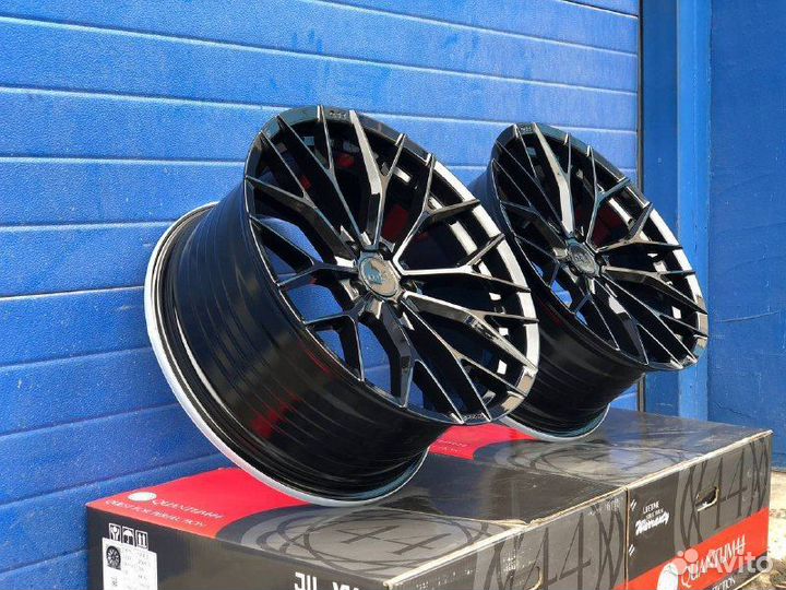 Диски Quantum44 R20 на BMW F01 F02 F03 F30 F10 F12