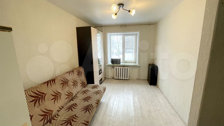 Комната 28 м² в 6-к., 2/5 эт.