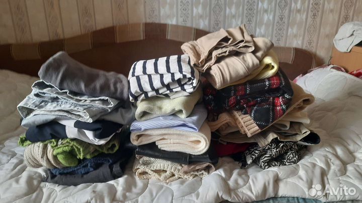 2 пакета женских вещей