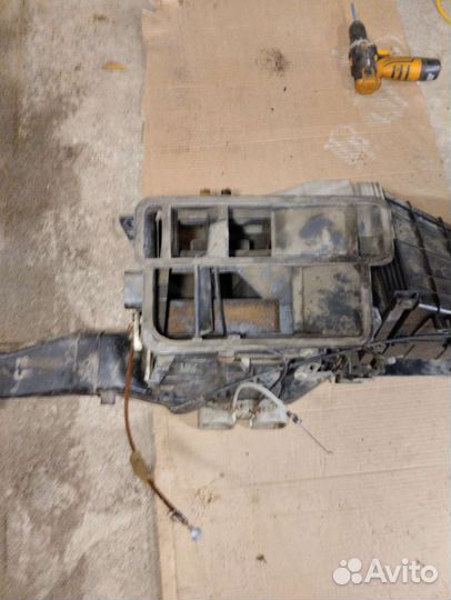 Печка в сборе Mitsubishi galant 1991 г. в