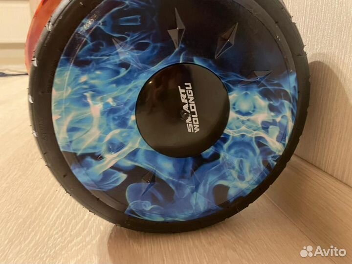 Гироскутер с ручкой новый