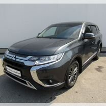 Mitsubishi Outlander 2.0 CVT, 2019, 152 000 км, с пробегом, цена 1 920 000 руб.