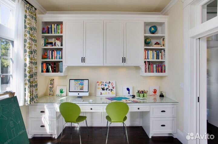 Рабочая зона в детскую