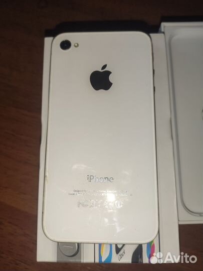 iPhone 4S, 16 ГБ
