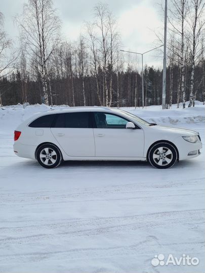 Skoda Superb 1.6 МТ, 2011, 281 726 км