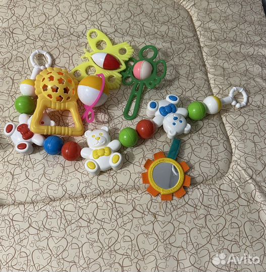 Игрушки погремушки