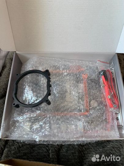 Intel Xeon 2630v3 + X99 + 8gb DDR4