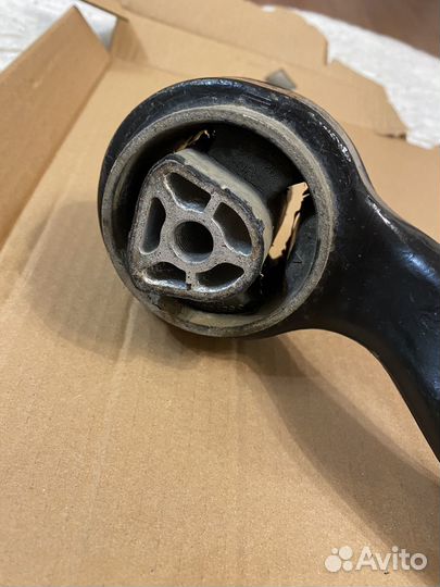 Передний нижний рычаг BMV