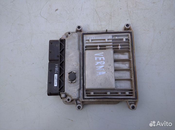 Блок управления двигателем Хендай Верна Акцент 3