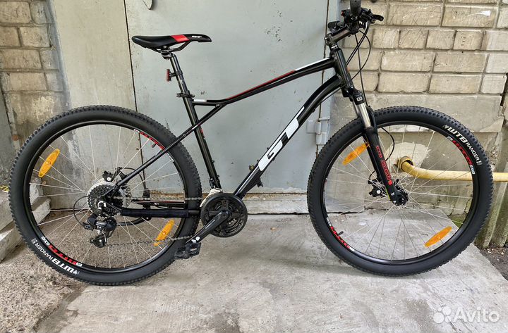 Велосипед GT Agressor Comp 29R