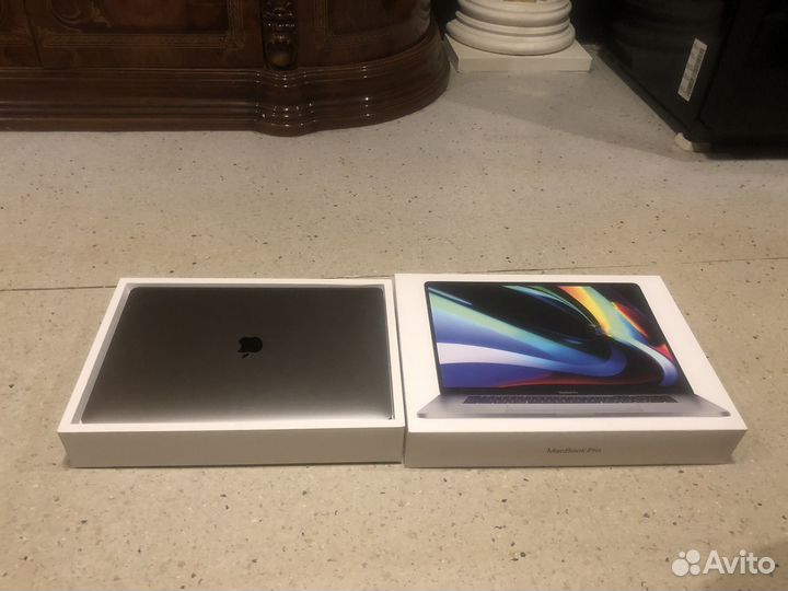 Macbook pro 2019, core i7, 250GB
