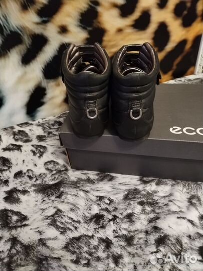 Ботинки Ecco 39