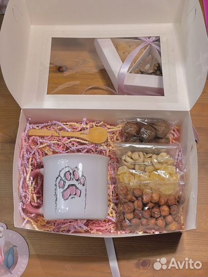 Подарочный набор орехи сухофрукты