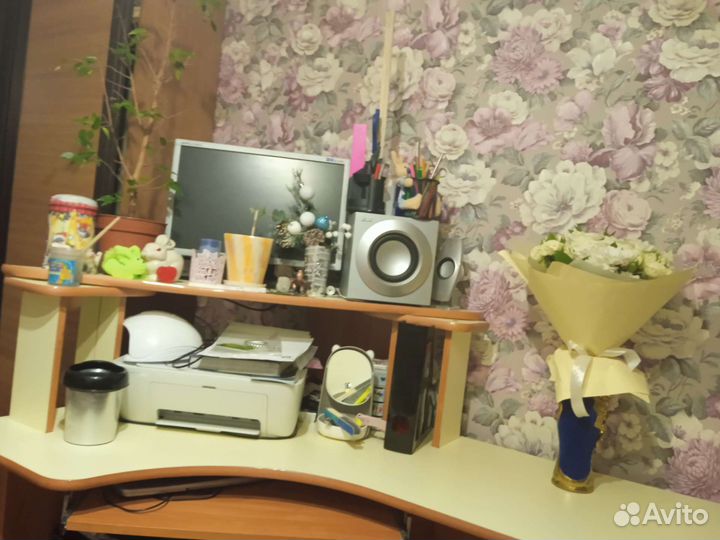 Рабочий столик бу