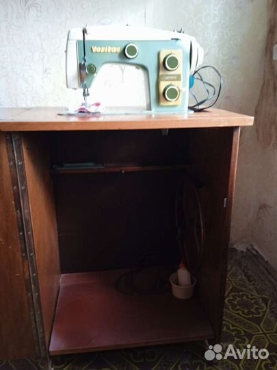 Швейная машина Veritas