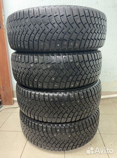 Michelin X-Ice North 2 235/65 R17