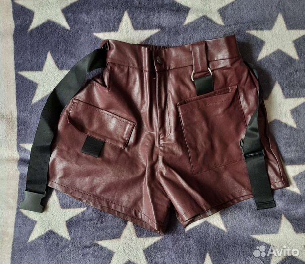 Кожаные шорты