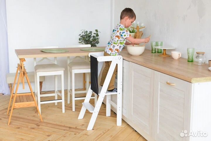 Детские растущие стулья и мебель оптом