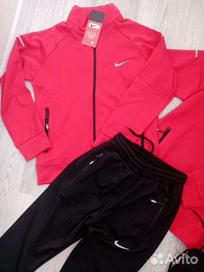 Спортивный костюм nike