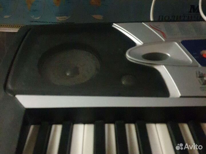 Синтезатор EIenberg MS-5429нтезатор