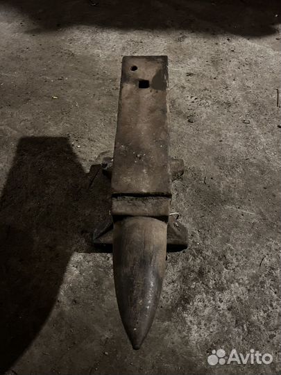 Наковальня финская Lokomo 100 A