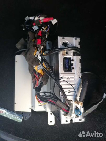 Головное устройство на Kia Sorento XM FL