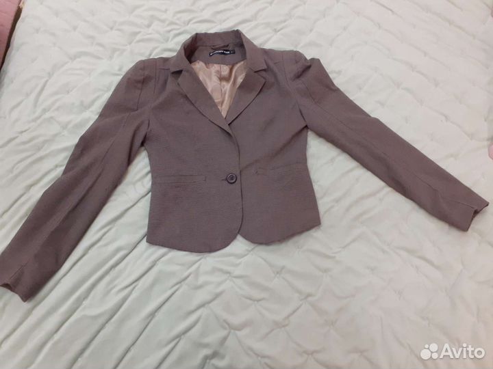 Женская одежда 46 размер