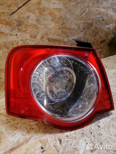 Фонарь левый Volkswagen Passat B6 sedan
