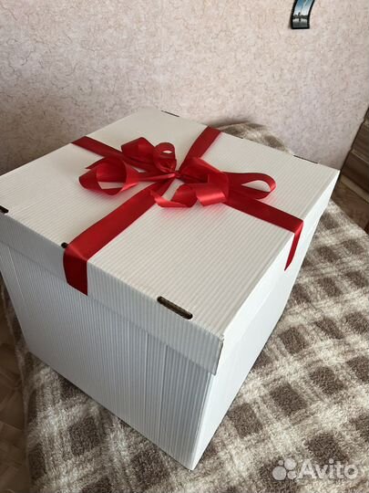 Подарочная коробка 60*60*60