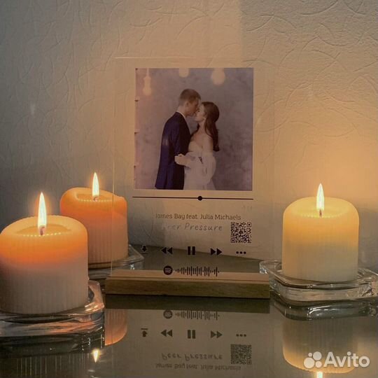 Трек-пластинка, живое фото