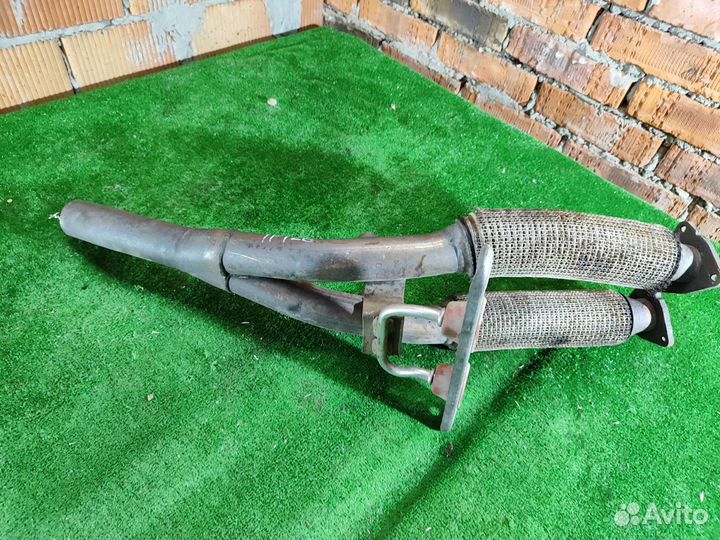 Приемная труба глушителя Volkswagen Passat B6