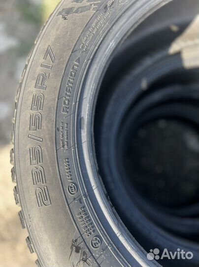 Nokian Tyres Hakkapeliitta 9 235/55 R17 100N