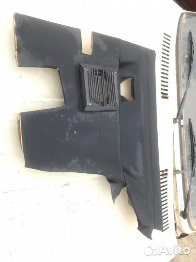 Обшивки дверей BMW E21