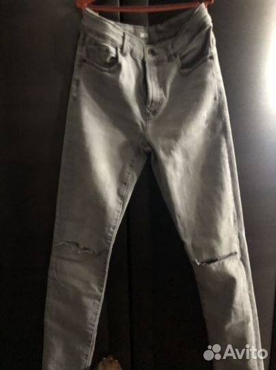 Джинсы 