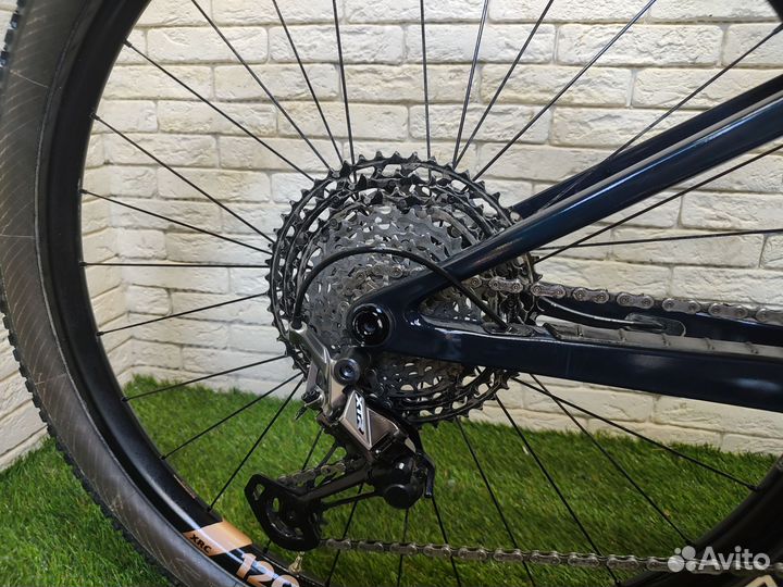 Orbea Oiz M team TR 2022