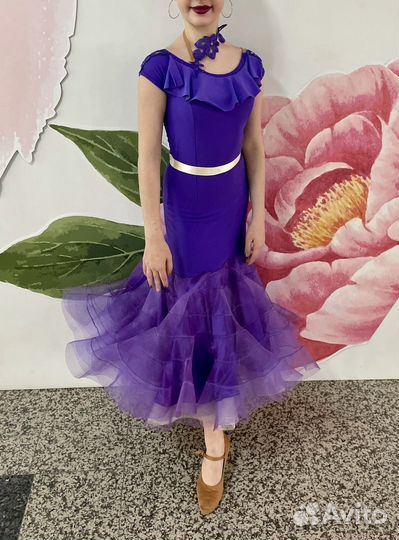 Юниорское платье для стандарта