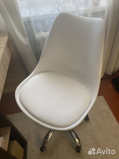 Компьютерный стул