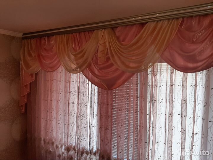 Тюль и ламбрикен