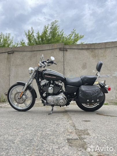 Harley-Davidson Sportster XL1200C Custom