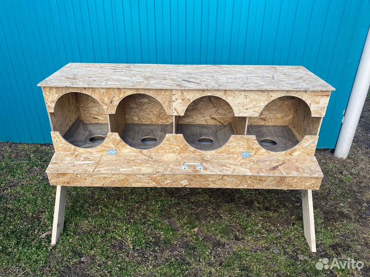 Гнёзда для кур с яйцесборником
